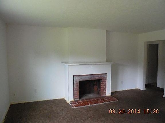 4th image of 5612 Victoria Dr
