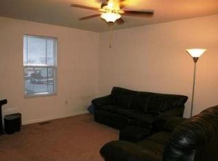 1525 Bountiful Ln, Belleville, IL 62220