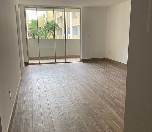 3rd image of 10090 NW 80th Ct APT 1210