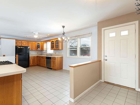 3rd image of 2649 5th Street Ct