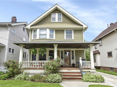 1350 Warren Rd, Lakewood, OH, 44107