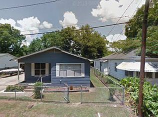 208 Brooks St, Belzoni, MS 39038