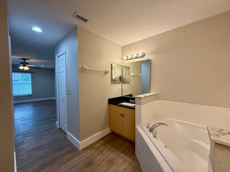 610 Muskrat Dr — Photo 25