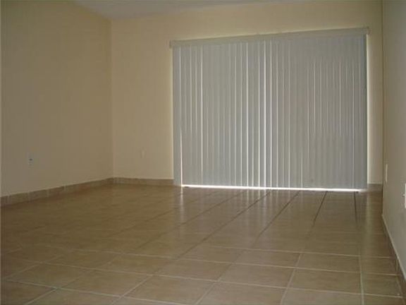 5th image of 221 Palm Cir E #221