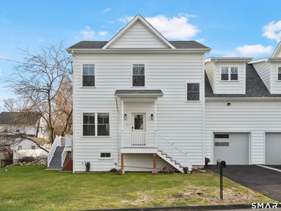 183 Vesper St, Fairfield, CT, 06825