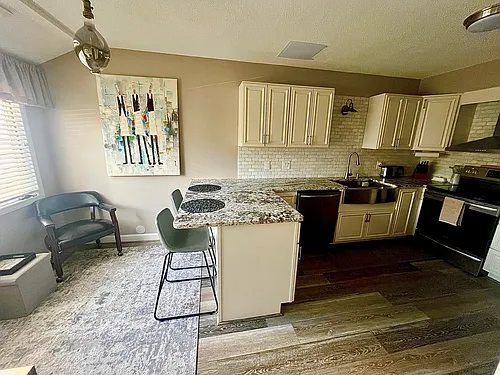 308 N Lindell Rd #D Photo 1