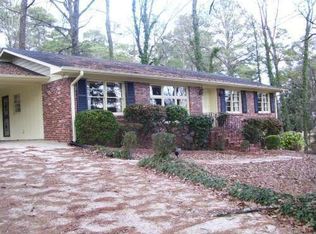 1800 Nottingham Dr, Birmingham, AL 35216