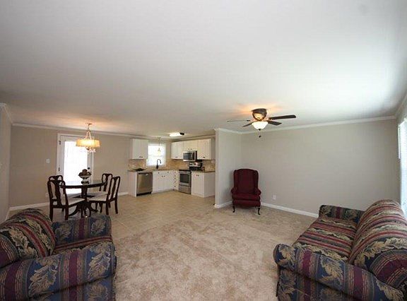 2nd image of 4721 Wayne Memorial Dr
