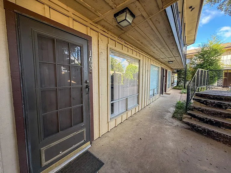 5001 Bowser Ave #103 — Photo 3