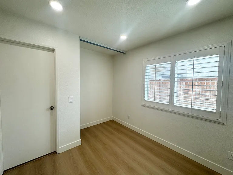 3413 Caseras Dr — Photo 19