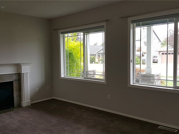 3rd image of 4517 152nd Avenue Ct E