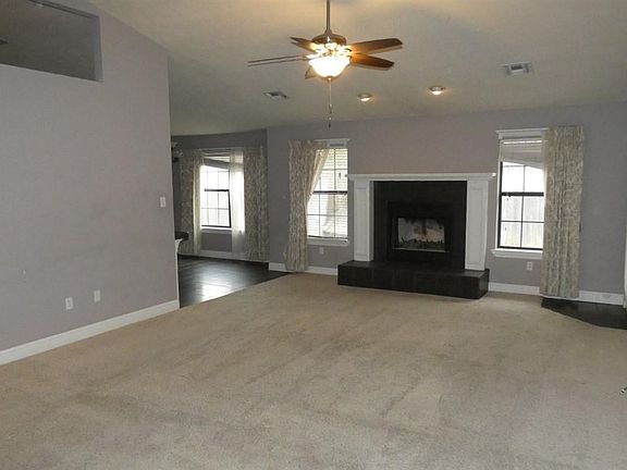 5th image of 5516 NW Wilfred Dr