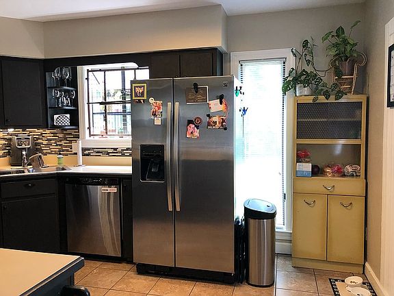 5th image of 118 Westwood Dr