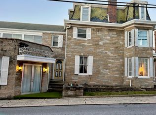 48 S Church St #B, Waynesboro, PA 17268