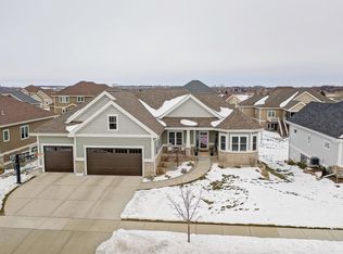 812 Richard Way, Waunakee, WI 53597