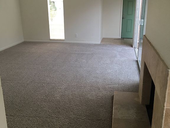 5th image of 708 Sandpiper Dr
