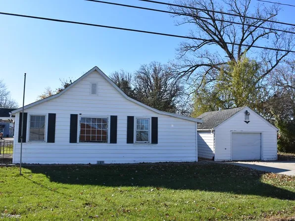 109 N Central St, Ohio City, OH 45874