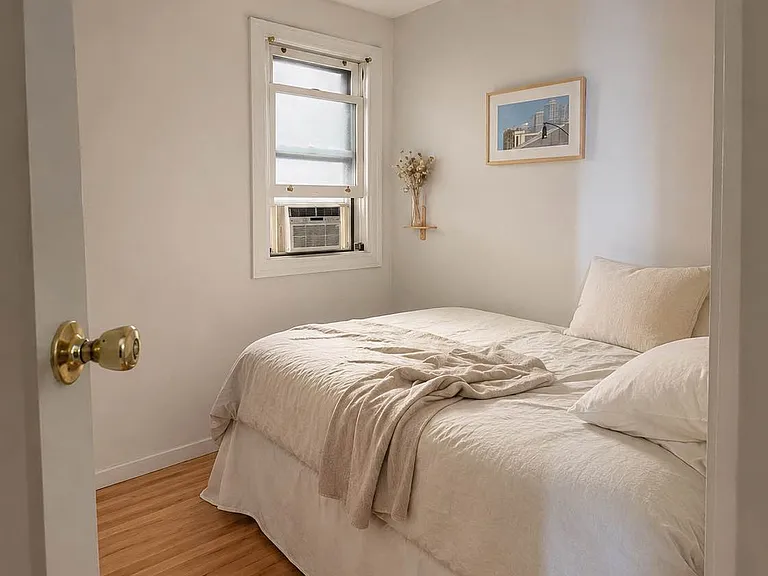 287 E 4th St #2F — Photo 15