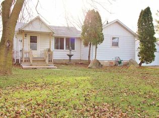 3015 Burma Rd, Fort Wayne, IN 46808