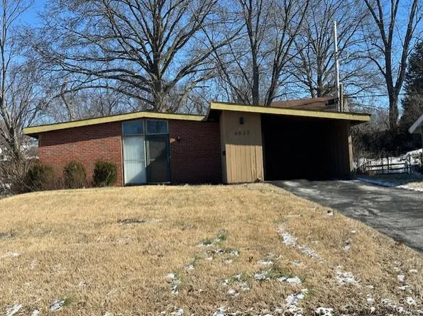 6822 Friarwood Dr, Saint Louis, MO 63134
