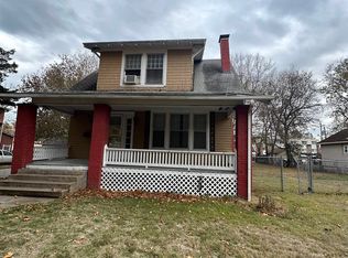 708 SW Fillmore St, Topeka, KS 66606