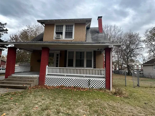 708 SW Fillmore St, Topeka, KS 66606