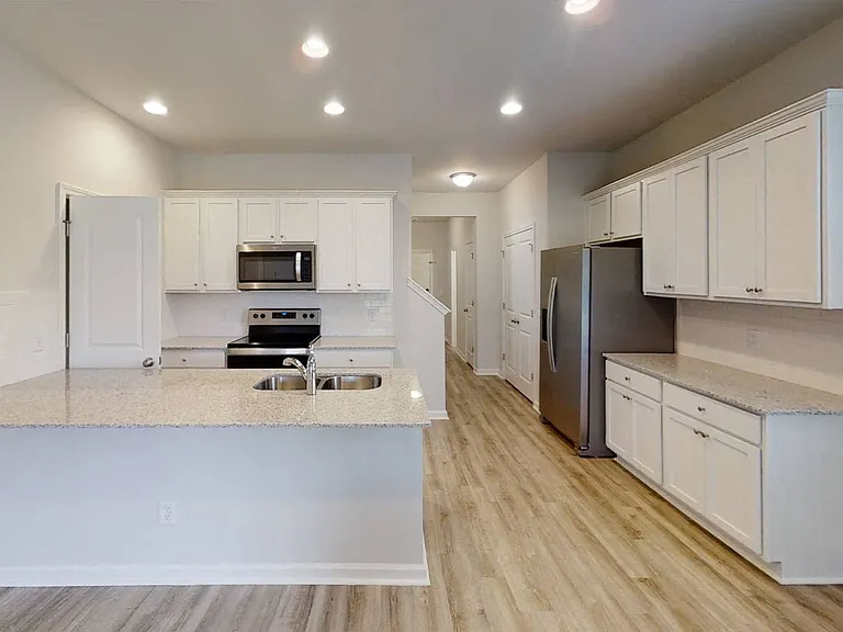 Quinn Residences at Drayton Park - Savannah Quarters — Photo 12