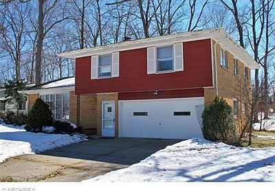 1st image of 4859 Oakridge Dr