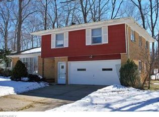 4859 Oakridge Dr, North Royalton, OH 44133