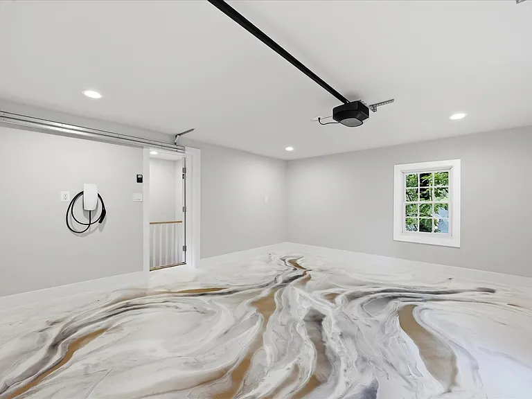 3517 Rodman St NW — Photo 42