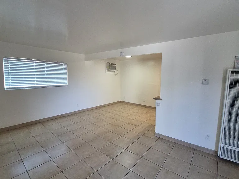734 Karesh Ave #2-6 — Photo 13