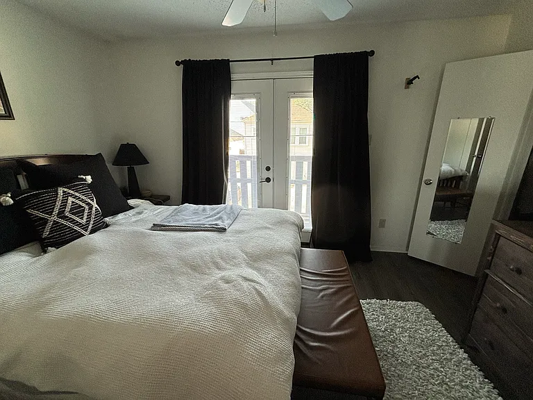 3700 Washburn Ave #D — Photo 7