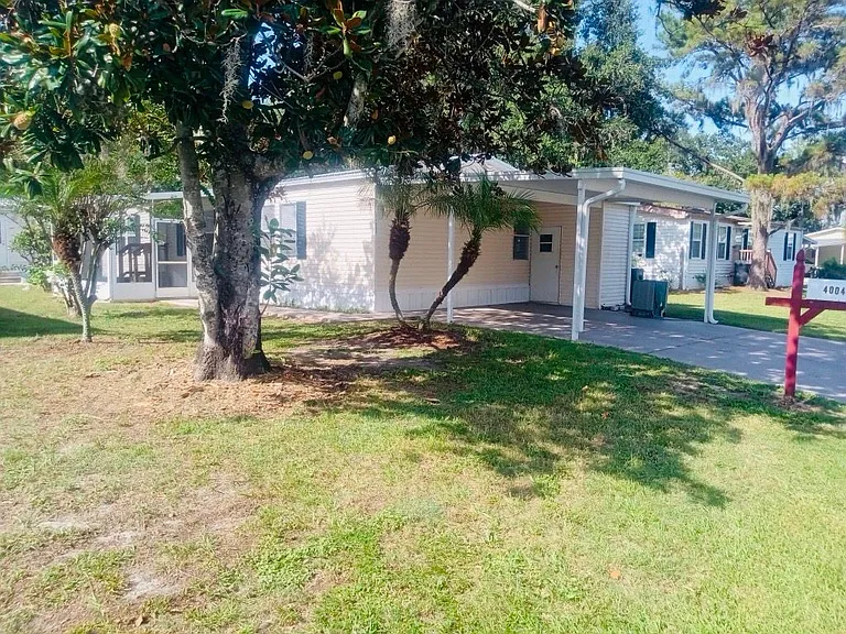 Parkwood Estates — Photo 10