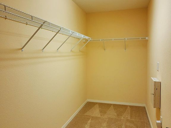 5th image of 601 Menaul Blvd NE Unit 2905