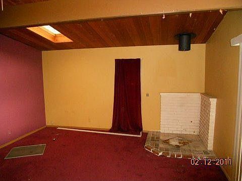 5th image of 4908 260th St E