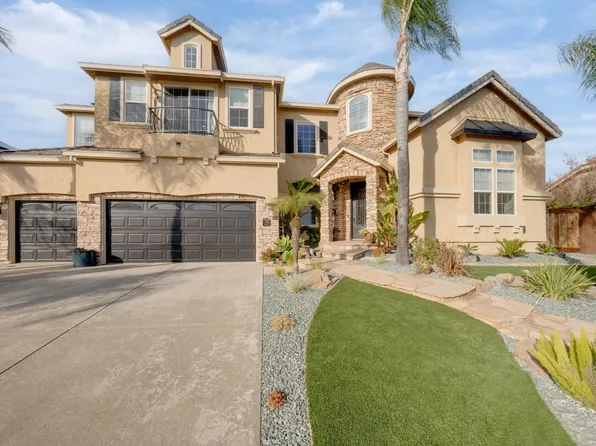 4541 Longview Dr, Rocklin, CA 95677
