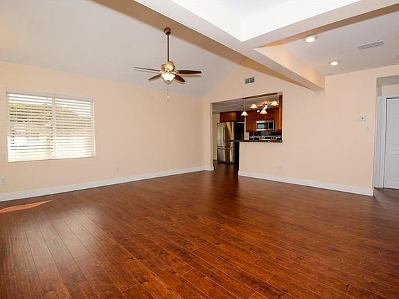 3rd image of 4430 18th St N