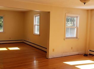 337 Salisbury St #1, Worcester, MA 01609