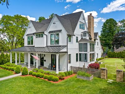 125 S Madison St, Hinsdale, IL, 60521