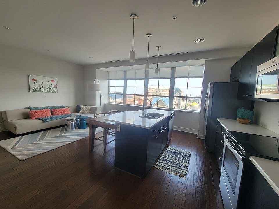 1st image of 10 Lafayette Sq #1506