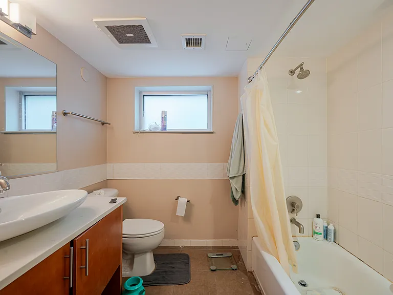 929 Florida Ave NW #12 — Photo 14