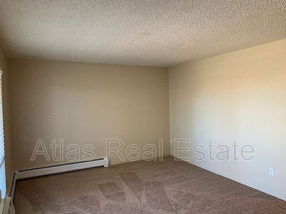 4th image of 2290 S Oneida St APT 208