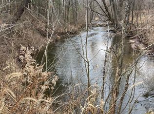 7250 N Amy School Rd, Howard City, MI 49329