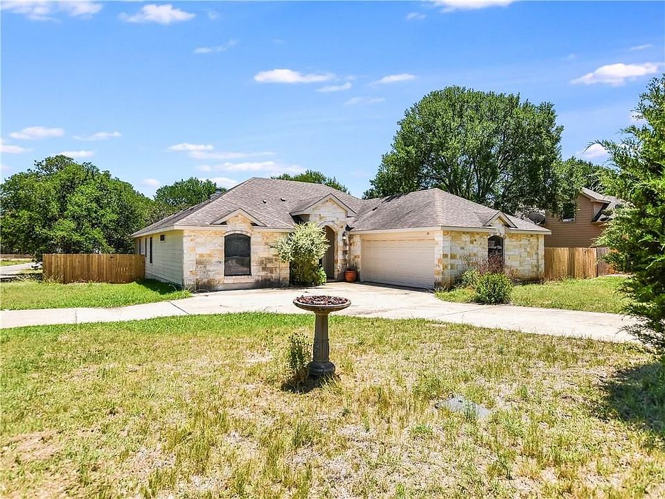 1st image of 20 Serenade Cir