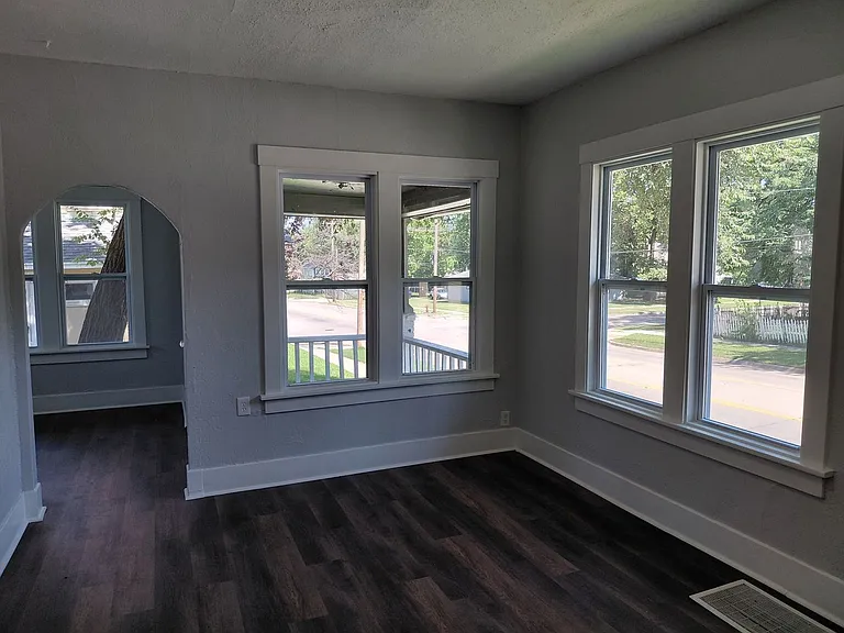 1008 SW 17th St — Photo 5