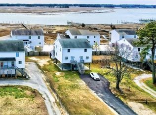 3416 Ridge Rd, Chincoteague Island, VA 23336