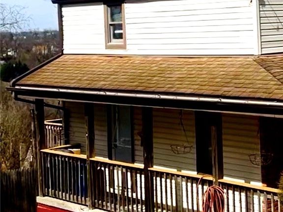 3rd image of 624 Springfield St