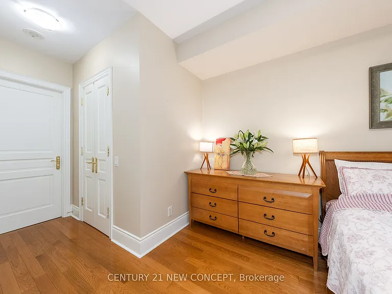 7071 Bayview Ave #204 — Photo 20