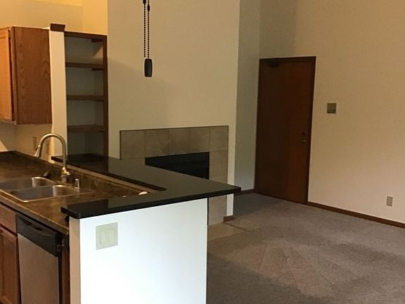 4th image of 7641 Carrington Dr APT C