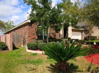 2308 Shadow Falls Ln, Pearland, TX 77584
